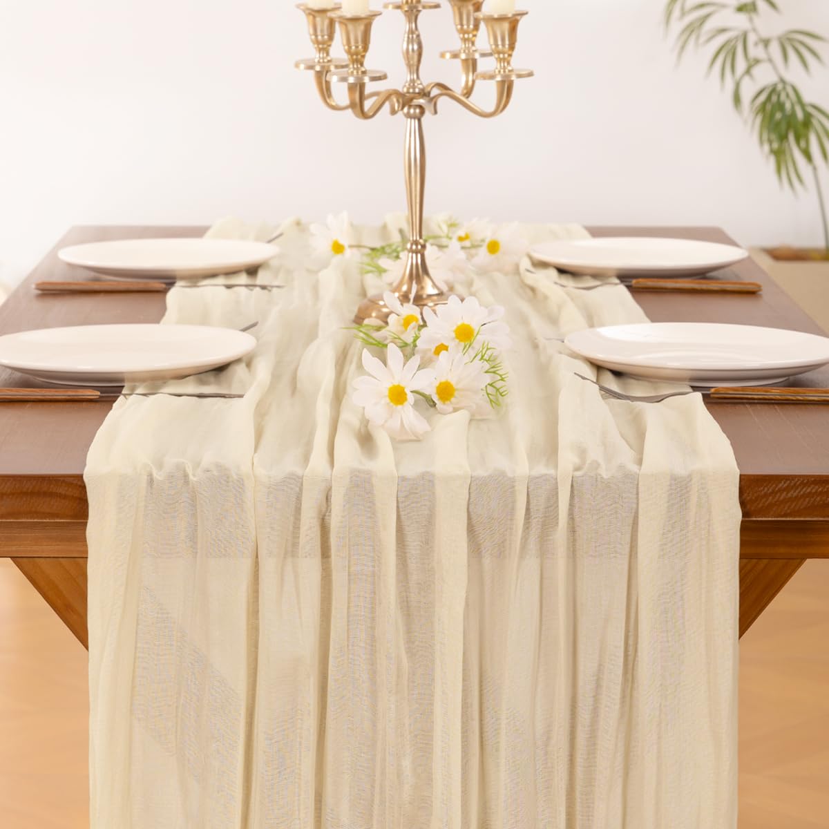 Socomi festive dinner runner enhances holiday table ambiance.