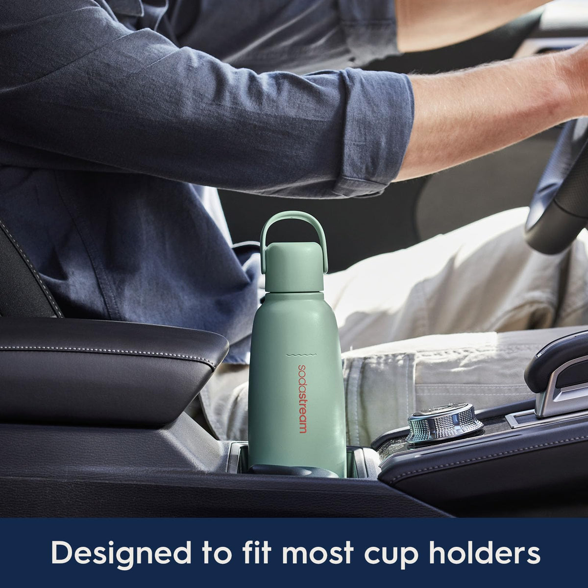 SodaStream Fizz & Go Cool bottle Storm color option in action