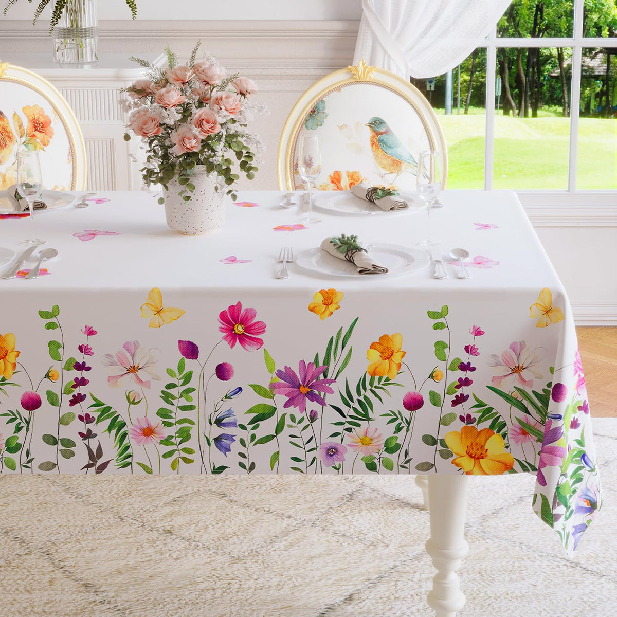 Softalker durable polyester tablecloth offers wrinkle-free long-lasting coverage