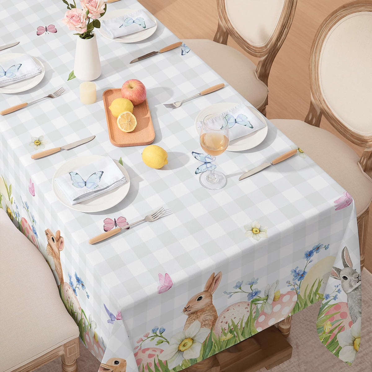 Softalker spring flowers pattern captures fresh Easter ambiance on any table.