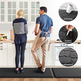 SoftDuo embossed surface texture adds grip for confident footing.