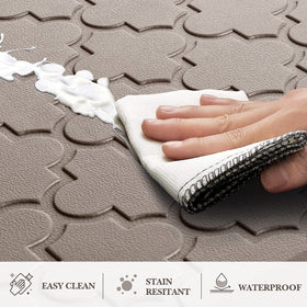 SoftDuo mat beveled-edge design reduces edge curling during use.