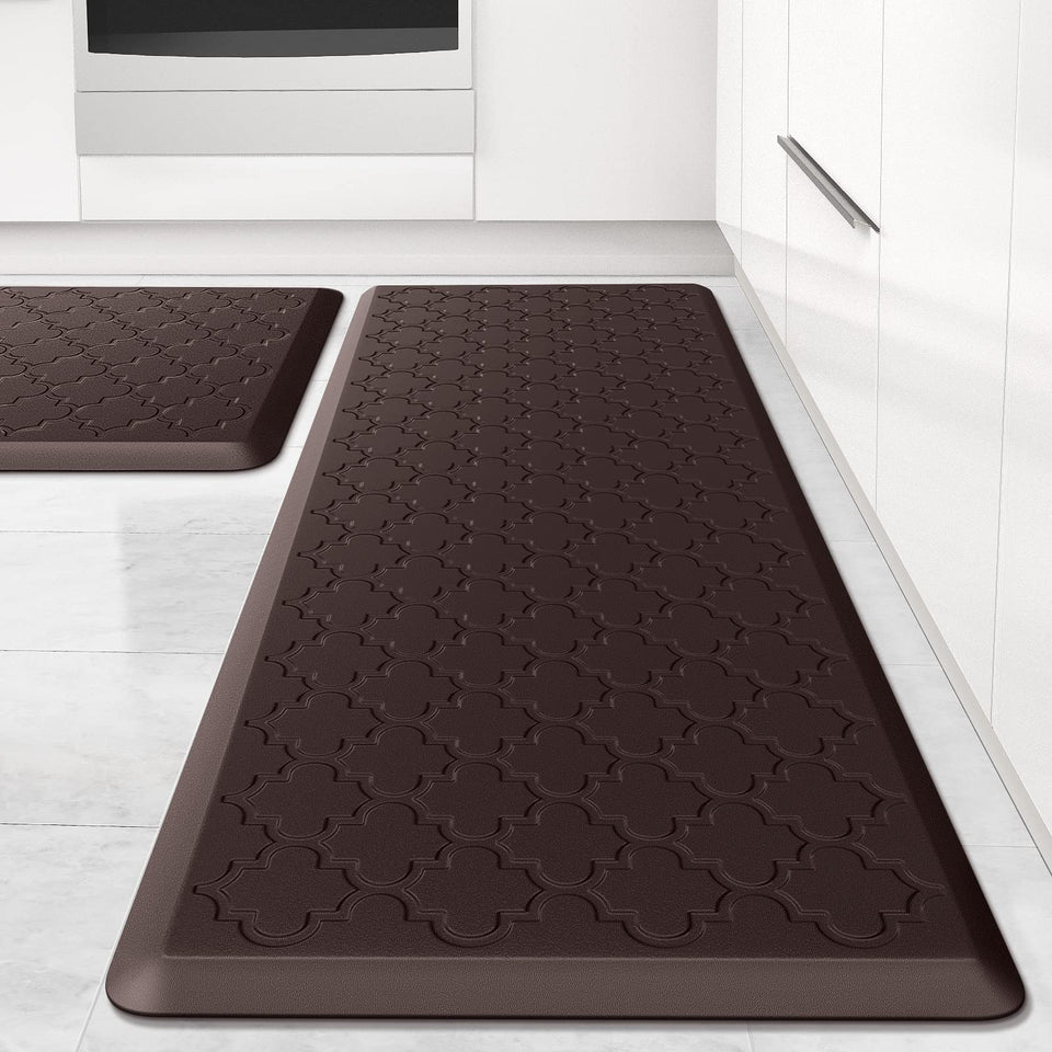 SoftDuo two-piece kitchen mat in chocolate offers flexible pairing for comfortable standing.