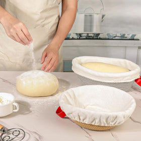 SOGOUMI gift-worthy baker set for birthdays or holidays.