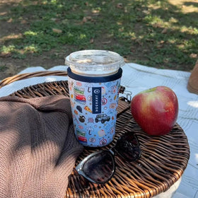 Sok It JavaSok non-slip grip for comfortable sipping.