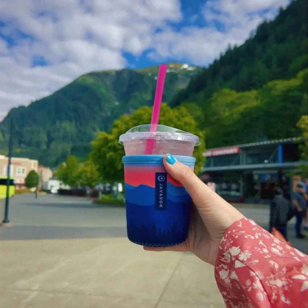JavaSok sleeve demonstrates thermal insulation keeping drinks cold longer