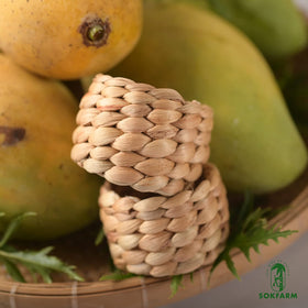 SOKFARM natural material napkin rings blend rustic beauty with modern tables.