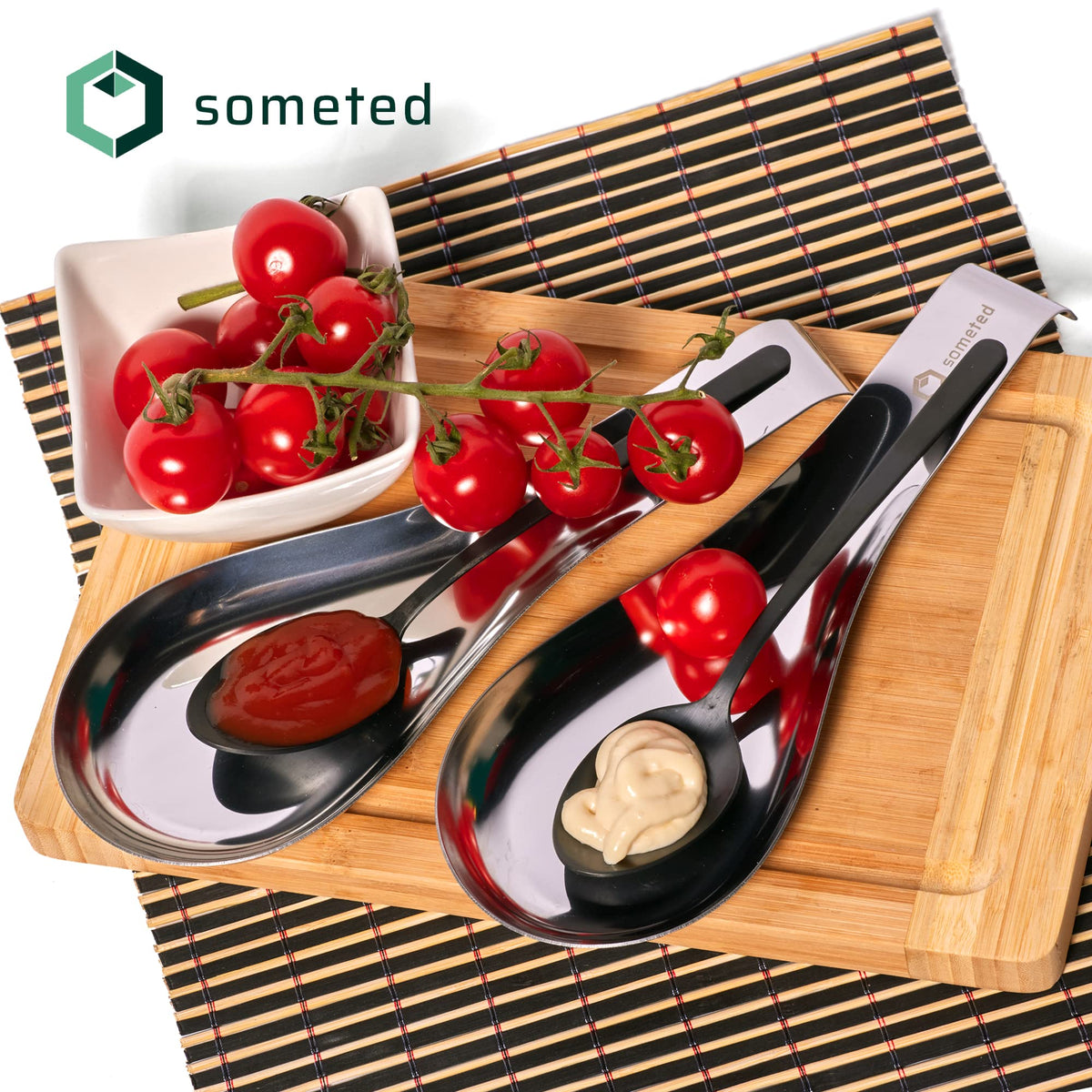 SOMETED dishwasher-safe spoon rest for easy cleanup after cooking.