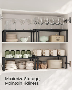 SONGMICS Spice Racks perforated finish adds stylish ventilation on display.