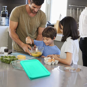 SOPHICO hanging-hole design enables easy drying and smart storage.