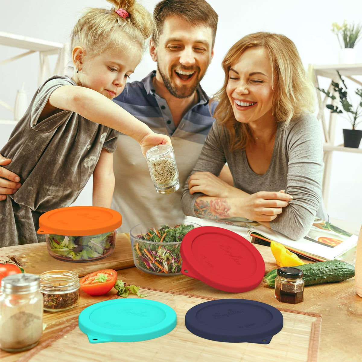 SOPHICO hanging-hole design aids drying and space-saving storage.
