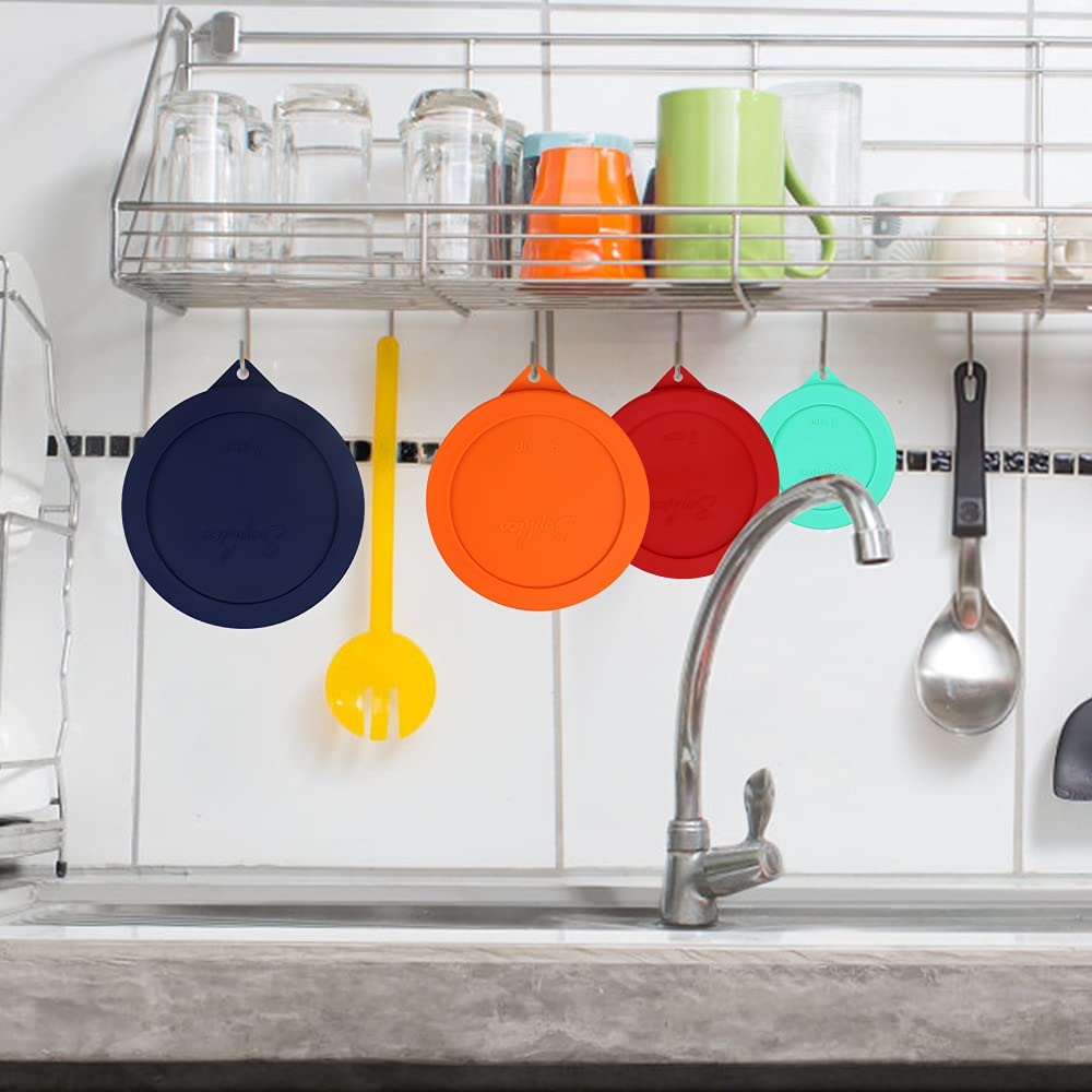 SOPHICO 7 cup lid keeps leftovers secure and odor-free.