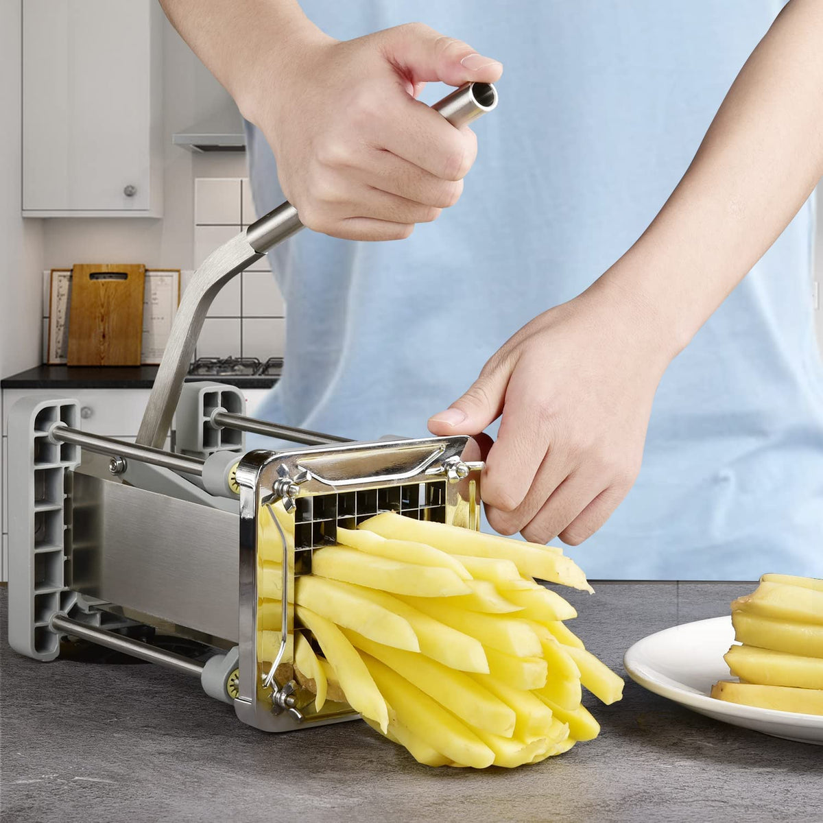 Sopito potato cutter with stainless steel blade delivers clean, consistent sticks