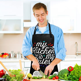 Sosolong large bib apron providing substantial kitchen coverage.