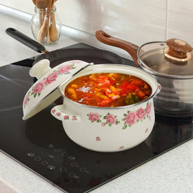 SOUJOY 2.8-quart pot ideal for 3–4 servings.