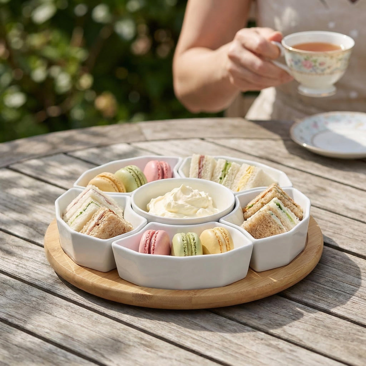 SOUJOY porcelain is lead-free and dishwasher safe for easy cleanup.