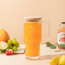 SoulTimes elegant ribbed design adds style to kitchen or desk.