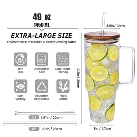 Soumeclu dual glass straws with brushes for easy cleaning.