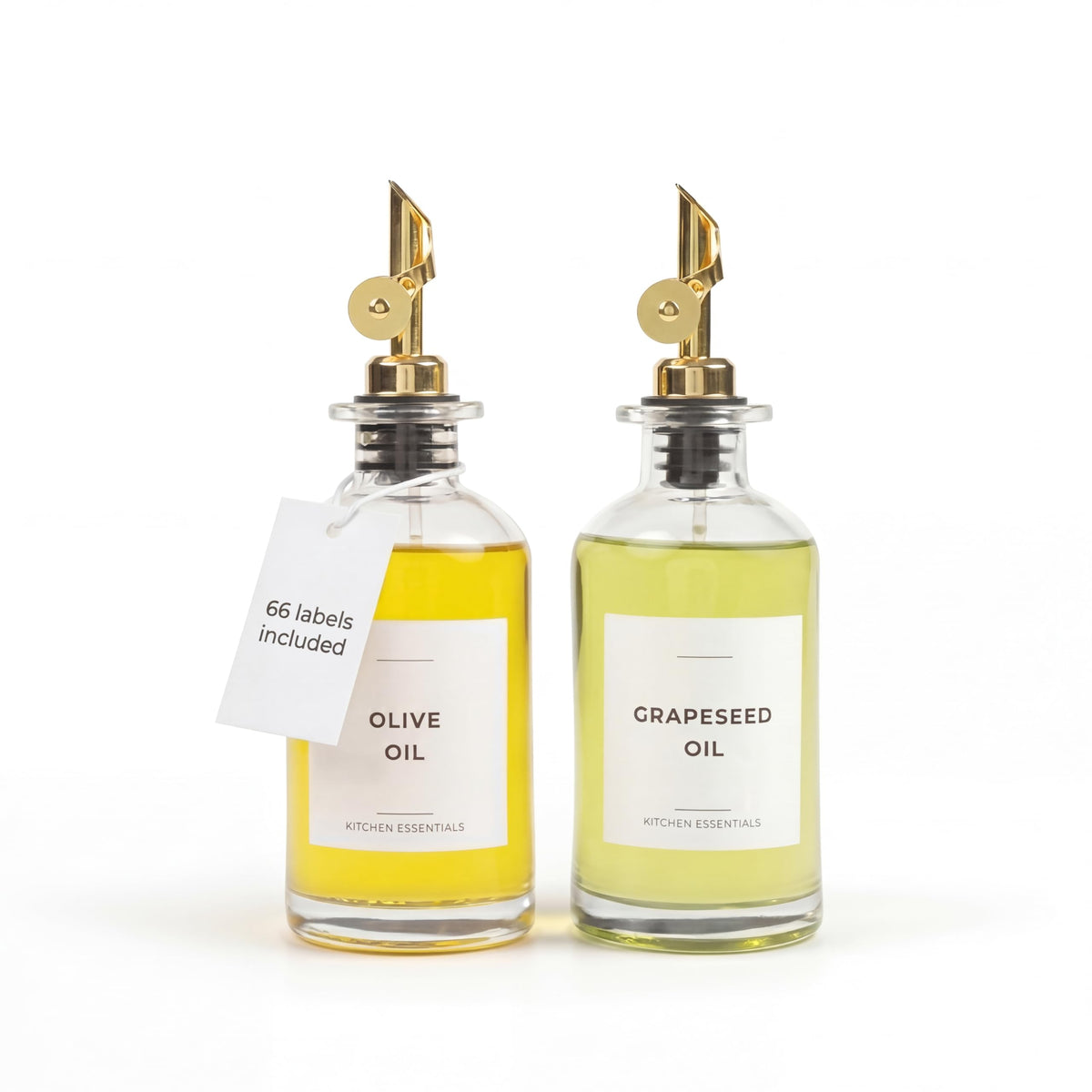 Spaceneat oil dispensers in glass with 11.8oz capacity on the counter.