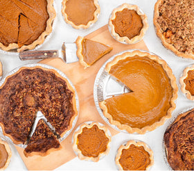 Spare Essentials takeout-friendly foil plates ideal for events.