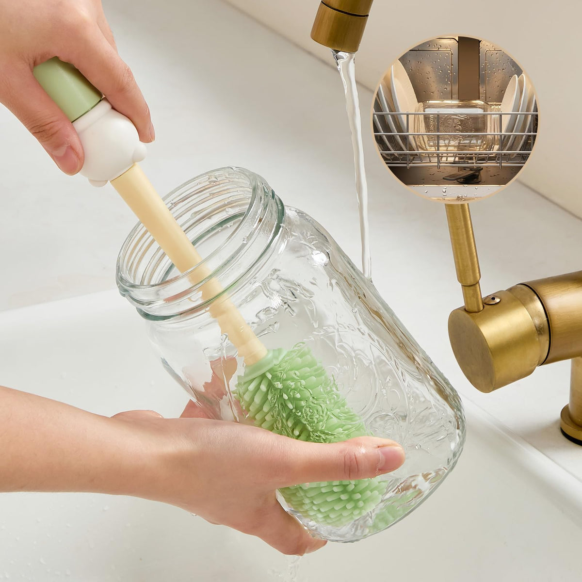 Spreccio dishwasher-safe glass pitcher for easy cleaning
