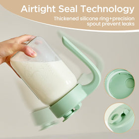 Spreccio ergonomic handle pitcher enables one-handed pouring and reduced spills