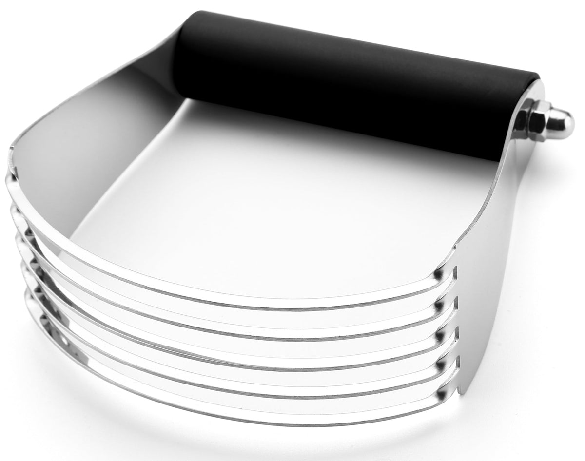 Spring Chef dough blender with sturdy stainless steel blades for precise butter incorporation.