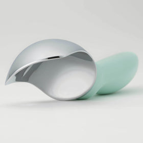 Spring Chef heavy-duty metal ice cream scoop handles hard ice cream with minimal effort.