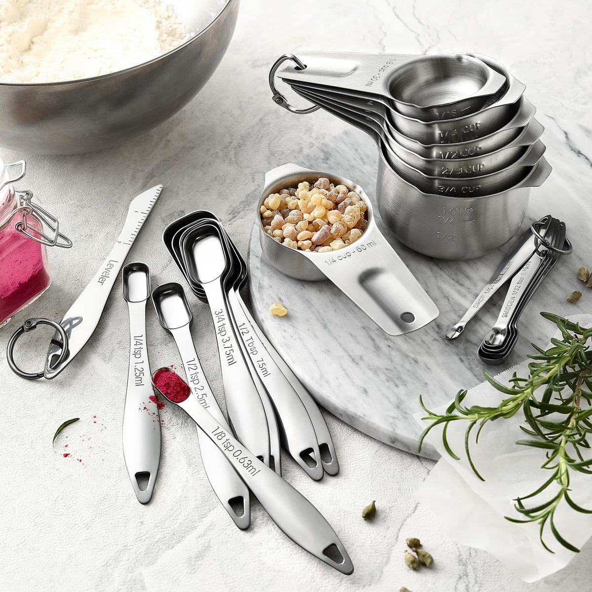 Spring Chef nested set with ring keeps cups and spoons organized.