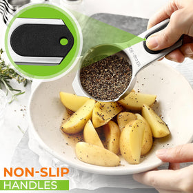 Spring Chef cups display US and metric markings that stay legible.