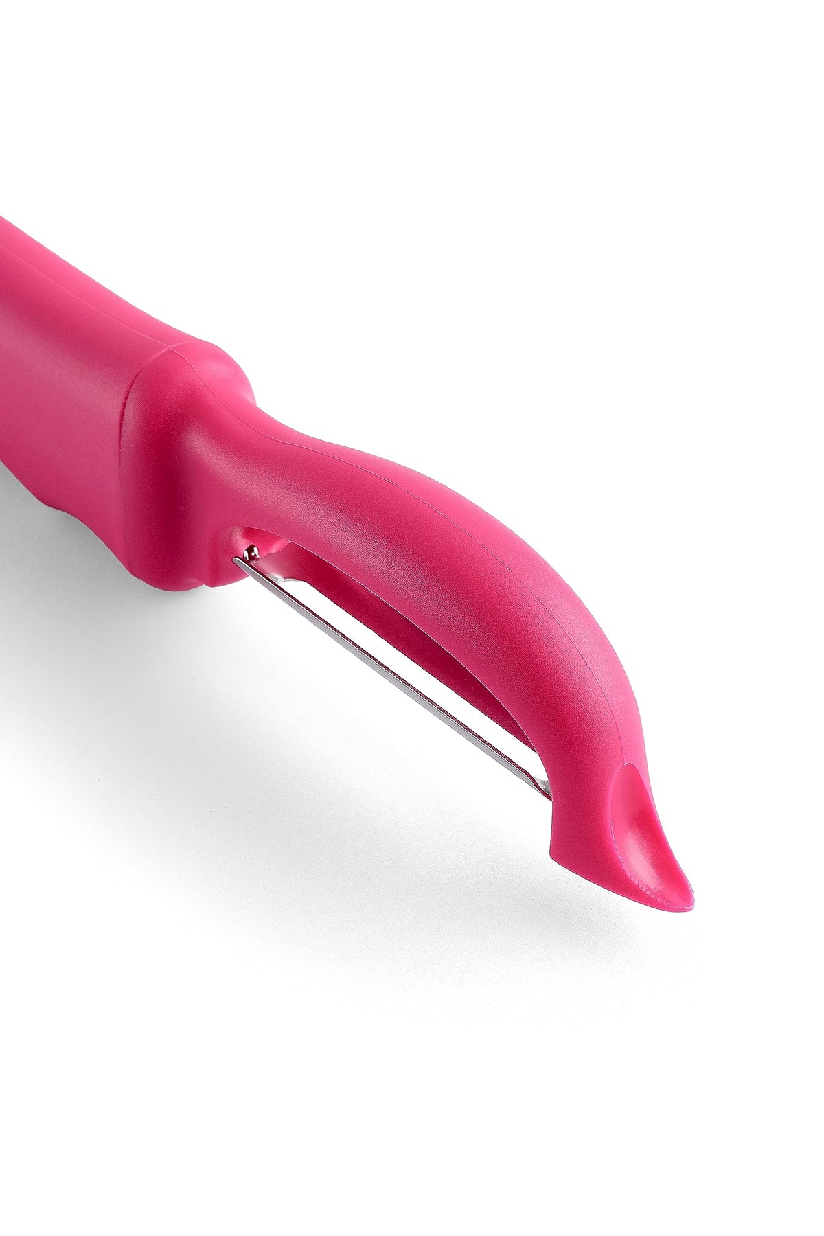 Spring Chef peeler includes a hanging hole for easy storage.