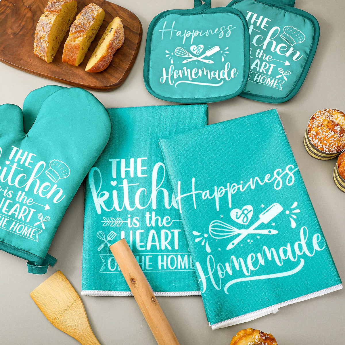 Sratte farmhouse style kitchen decor in light teal setup