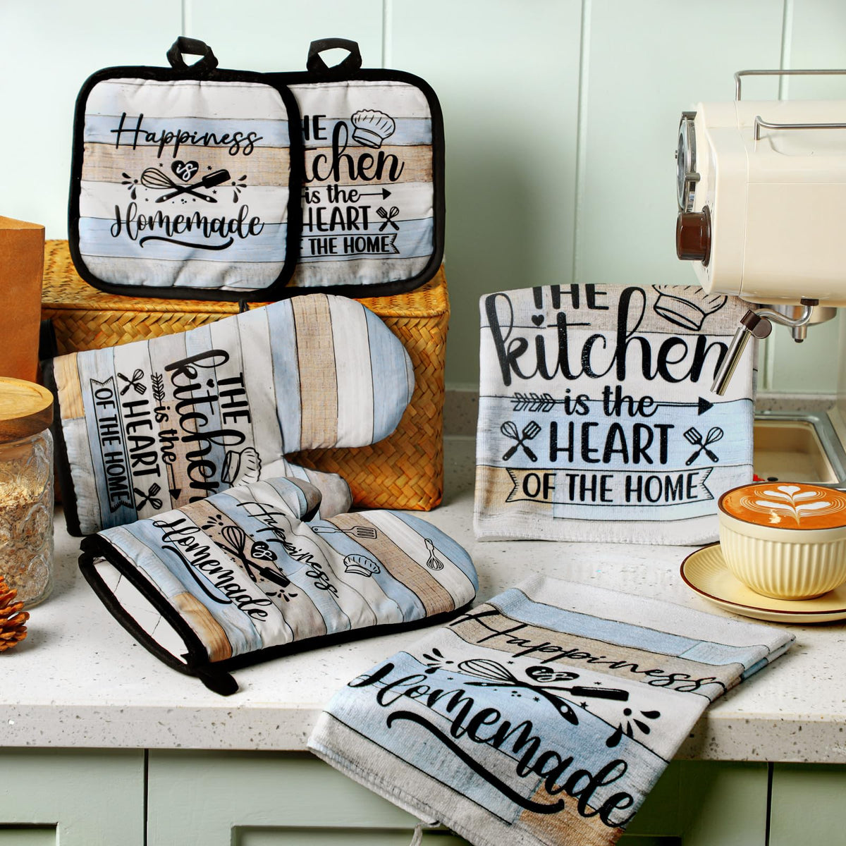 Sratte oven mitts closeup highlighting heat-resistant protection and stylish brown-green palette
