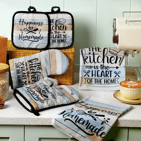 Sratte oven mitts closeup highlighting heat-resistant protection and stylish brown-green palette