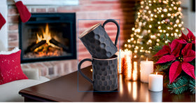 STAGLIFE flat base keeps mugs steady on tabletops.