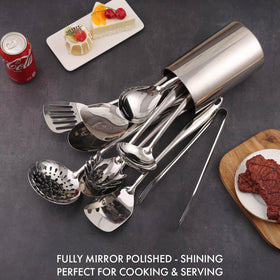 Standcn spatula balanced for flipping and turning during sautés.