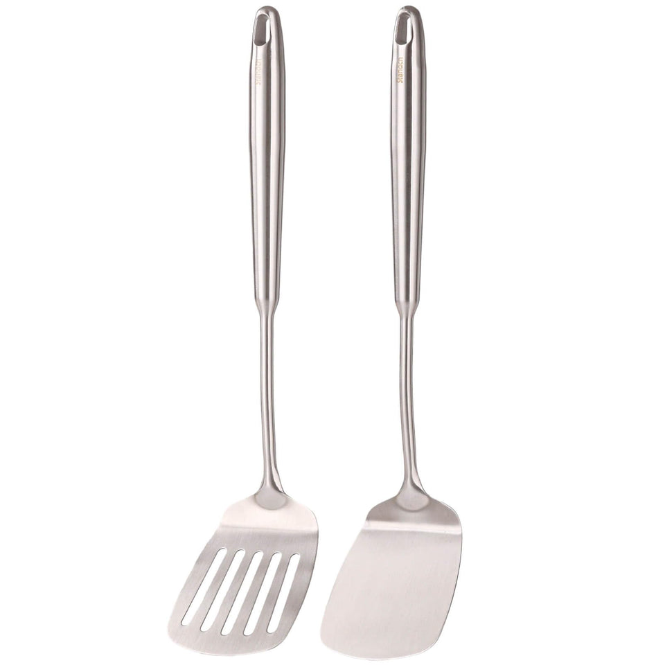 Standcn 14.7-inch slotted spatula draining grease while lifting delicate foods