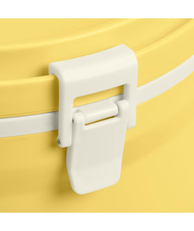 Stanley jug lid latched securely for leak-free transport during outdoor use.