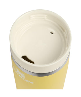 STANLEY Café-To-Go mug showing double-wall insulation for long-lasting temperature.