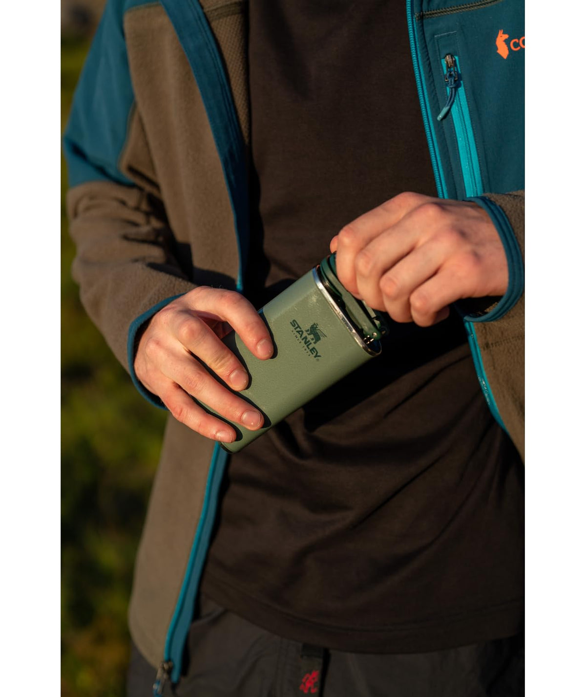 Stanley Classic flask with hinge cap and integrated lanyard prevents cap loss.