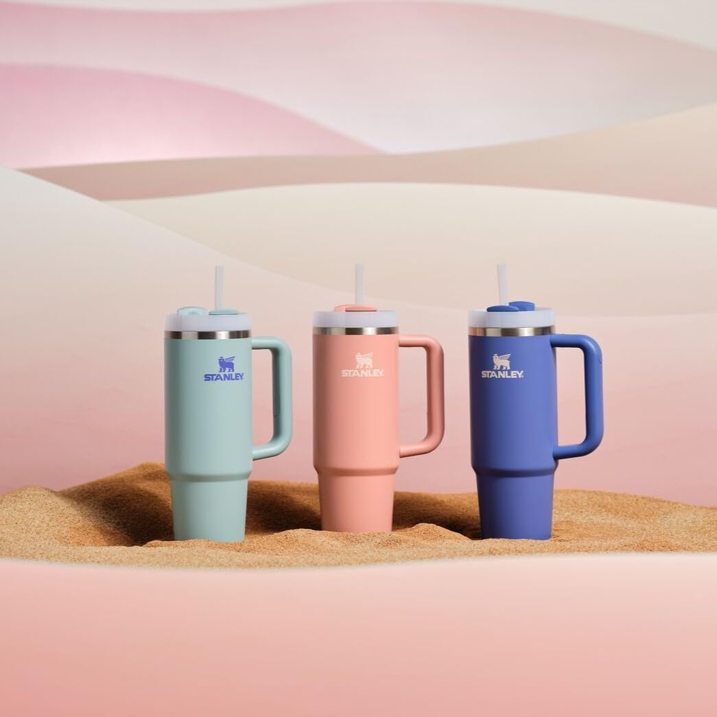 Cup-holder-friendly 30 oz design for travel, gym, and daily use.
