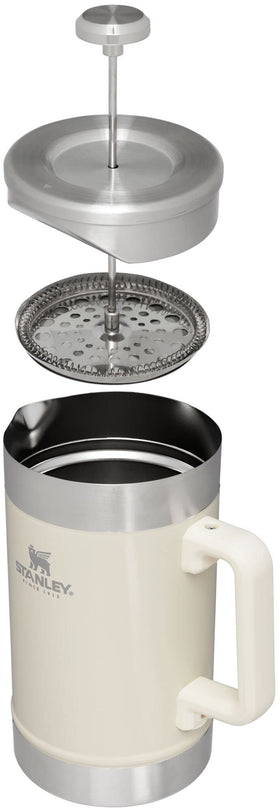 Stanley stainless steel mesh-filter ensures a smooth coffee with minimal grounds.