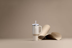 STANLEY Quencher FlowState lid offers three positions for versatile sipping and leak protection.