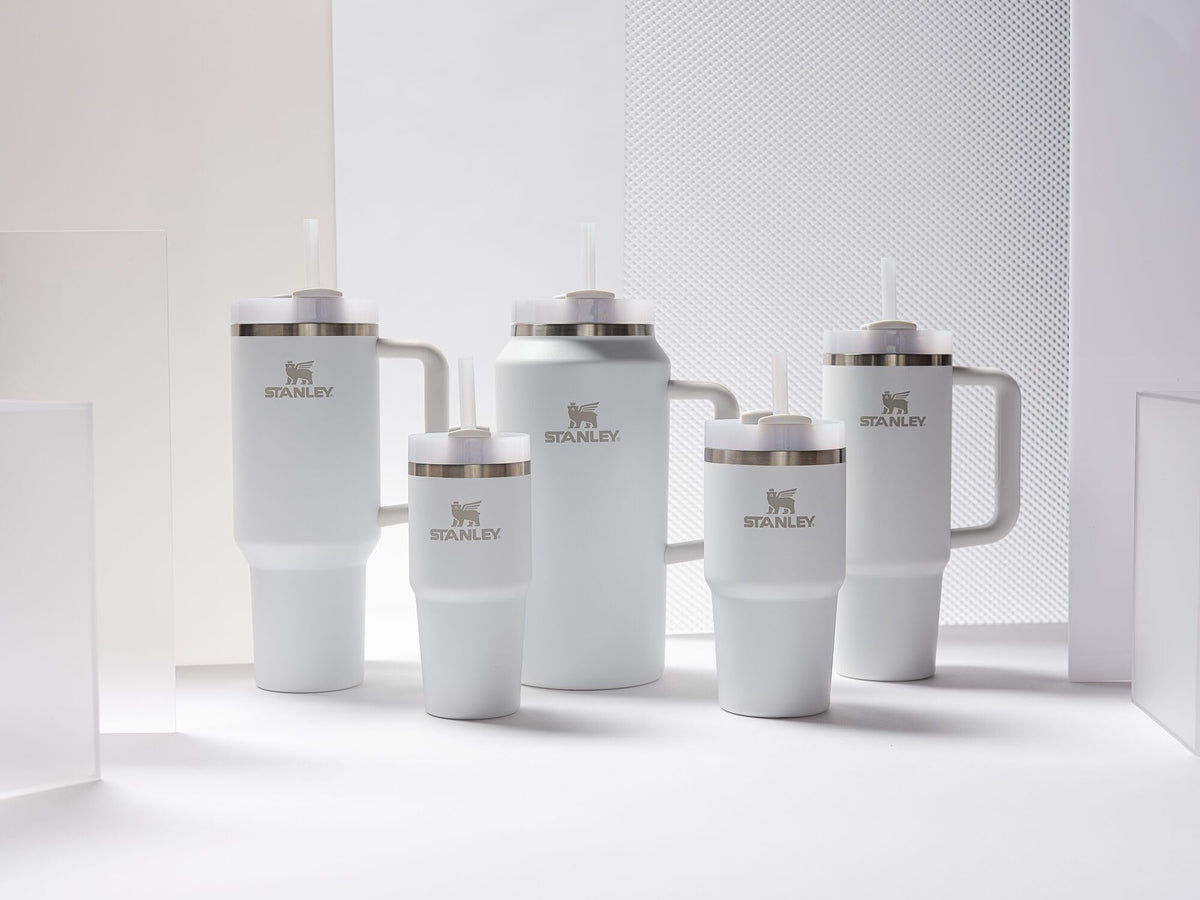 90 percent recycled stainless steel construction supports sustainable sipping.