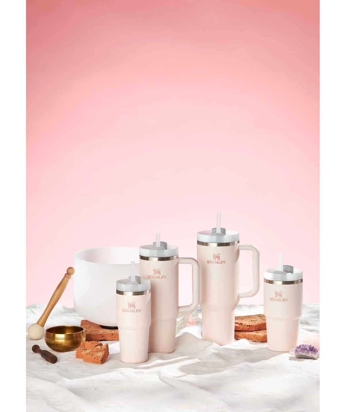 Stanley Quencher H2.0 made from 90% recycled stainless steel and BPA-free for daily durability.
