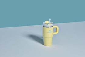 STANLEY Quencher H2.0 FlowState lid showing three-position control for versatility.