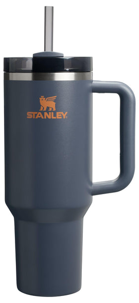 STANLEY Quencher H2.0 with handle and straw for easy on-the-go hydration.