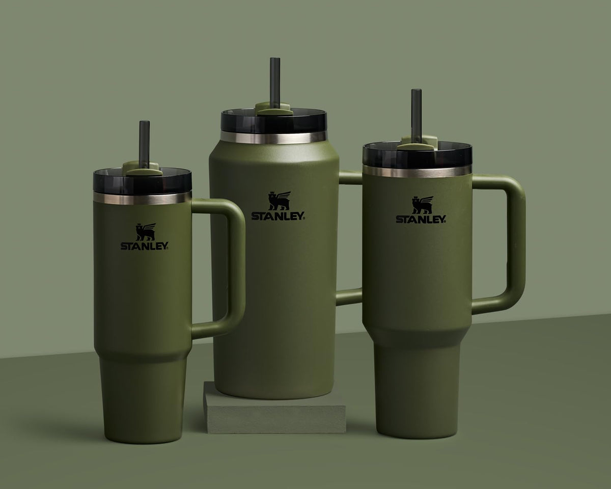 Dishwasher-safe design for quick cleanup after workouts or trips