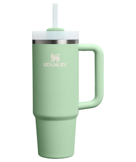 Stanley Quencher H2.0 30oz side view with handle for easy transport and on-the-go hydration.