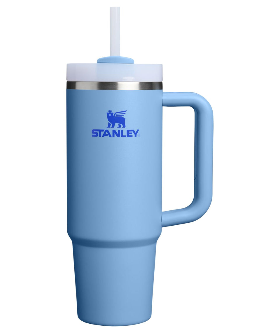 STANLEY Quencher H2.0 with handle for easy all-day hydration.